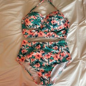 Hawaiian Pattern Bikini Set